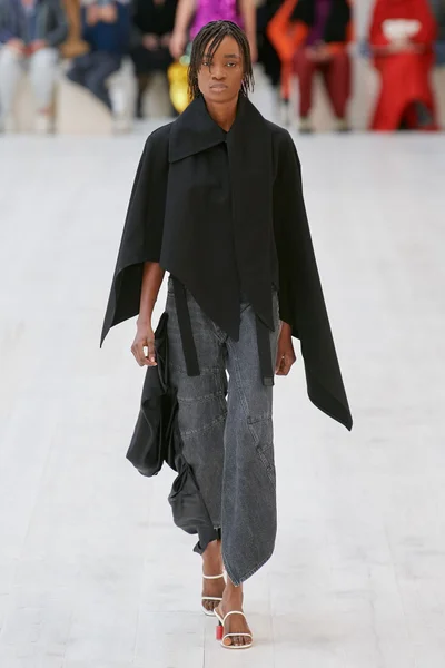 Look 40